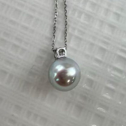 Shin Kagaku Shin Toma necklace with large 9.1mm Akoya pearls and 0.1ct diamond