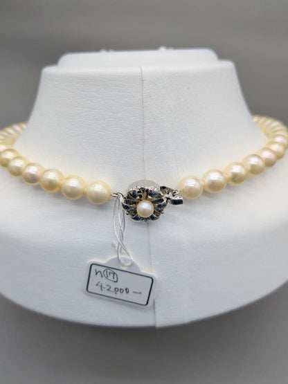 Akoya genuine pearl necklace 42cm with champagne yellow 8-8.5mm pearls and silver clasp