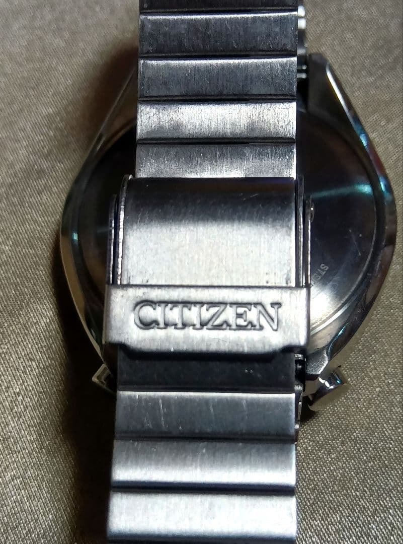 Citizen Tsunokrono Panda Date Quartz Men's Watch — Japanese
