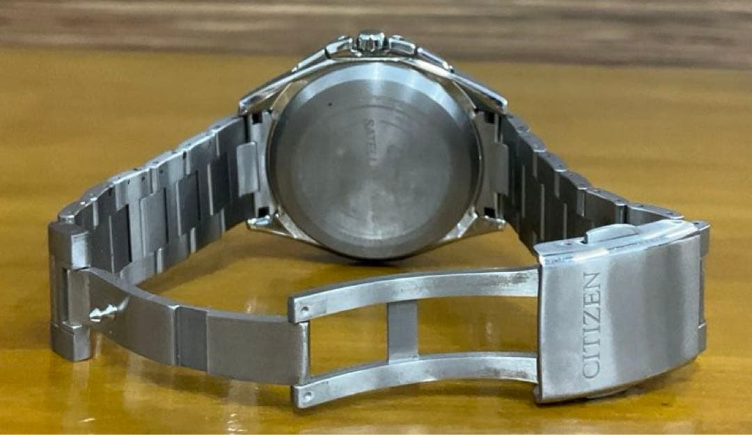 Citizen F900-T021531 Solar Men's Watch — Japanese