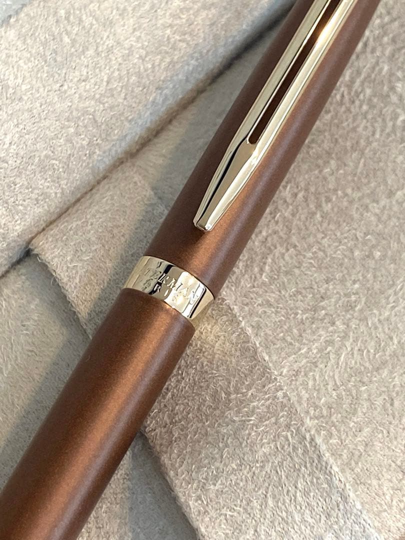 Waterman Metropolitan Essential Copper Red GT ballpoint pen with fine tip in brand new condition