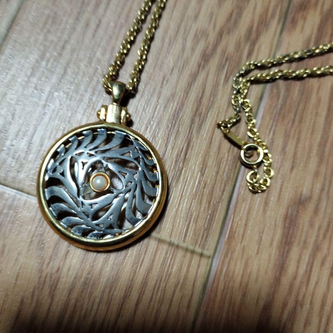 Mikimoto Pearl Loupe Pendant Necklace with 3mm pearl on gold chain 63cm, shown on white background