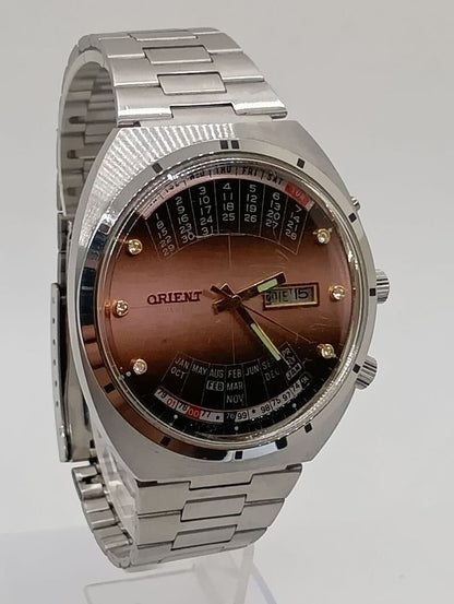 ORIENT Multi Year Calendar the1980s Automatic Men's Watch — Japanese