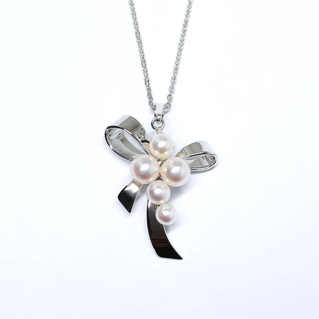 Mikimoto Pearl Ribbon Necklace with 4.0-5.7mm pearls on silver 40cm chain