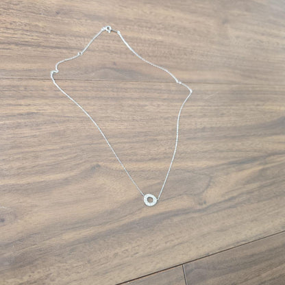 Agete platinum diamond necklace with 0.129 carat diamonds on a 40 cm adjustable chain