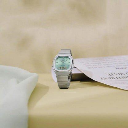 CASIO AQ-240E-2AJF Quartz Men's Watch — Japanese
