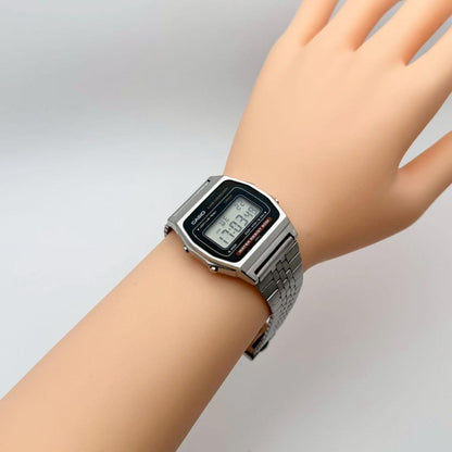 CASIO 415W34 Quartz Men's Watch — Japanese