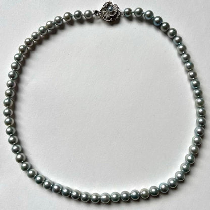 Akoya pearl necklace with 6.5-7.0mm blue pearls and silver markings on 43cm chain with certificate