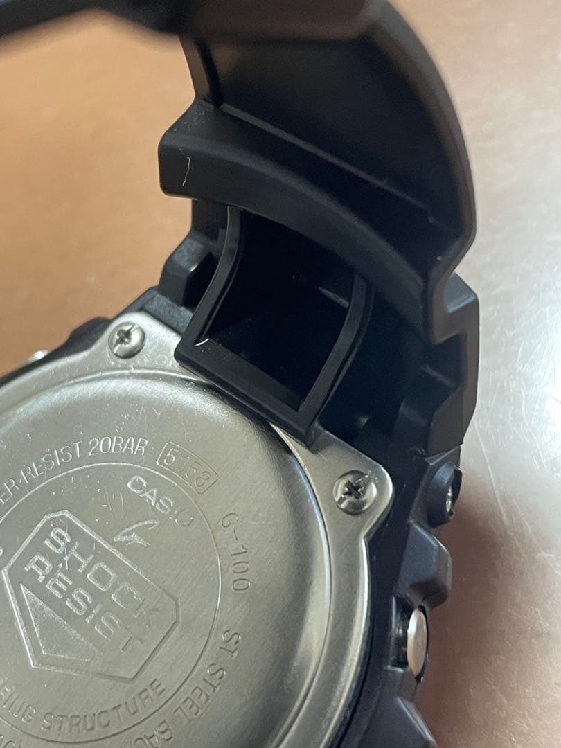 CASIO G-100 Digital Men's Watch — Japanese