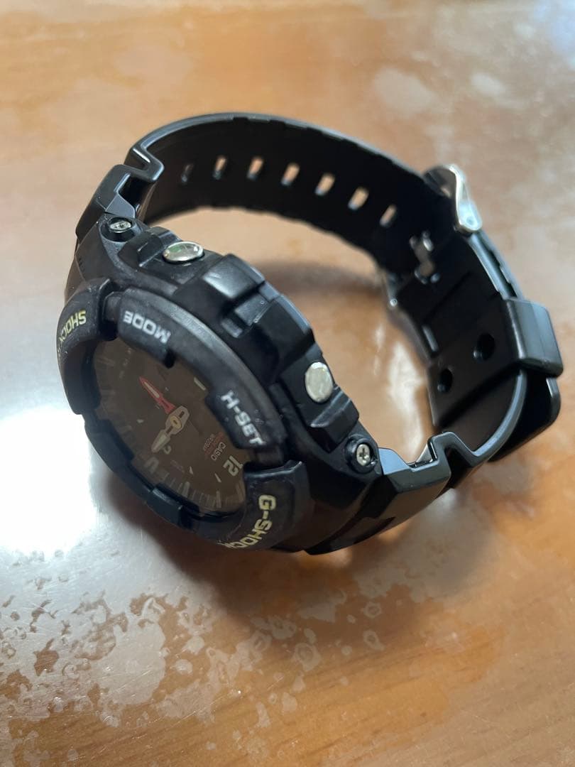 CASIO G-100 Digital Men's Watch — Japanese