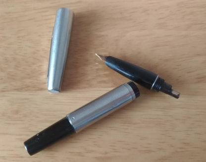 Pilot vintage fountain pen with 14K gold tip from approximately 50 years ago