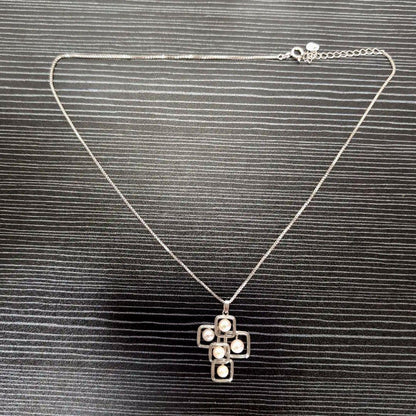 MIKIMOTO 5-row Acoya genuine pearl necklace with 0.5mm pearls and 42cm silver chain
