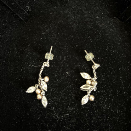 Freshwater pearl and Venetian necklace set with matching earrings used once for celebration