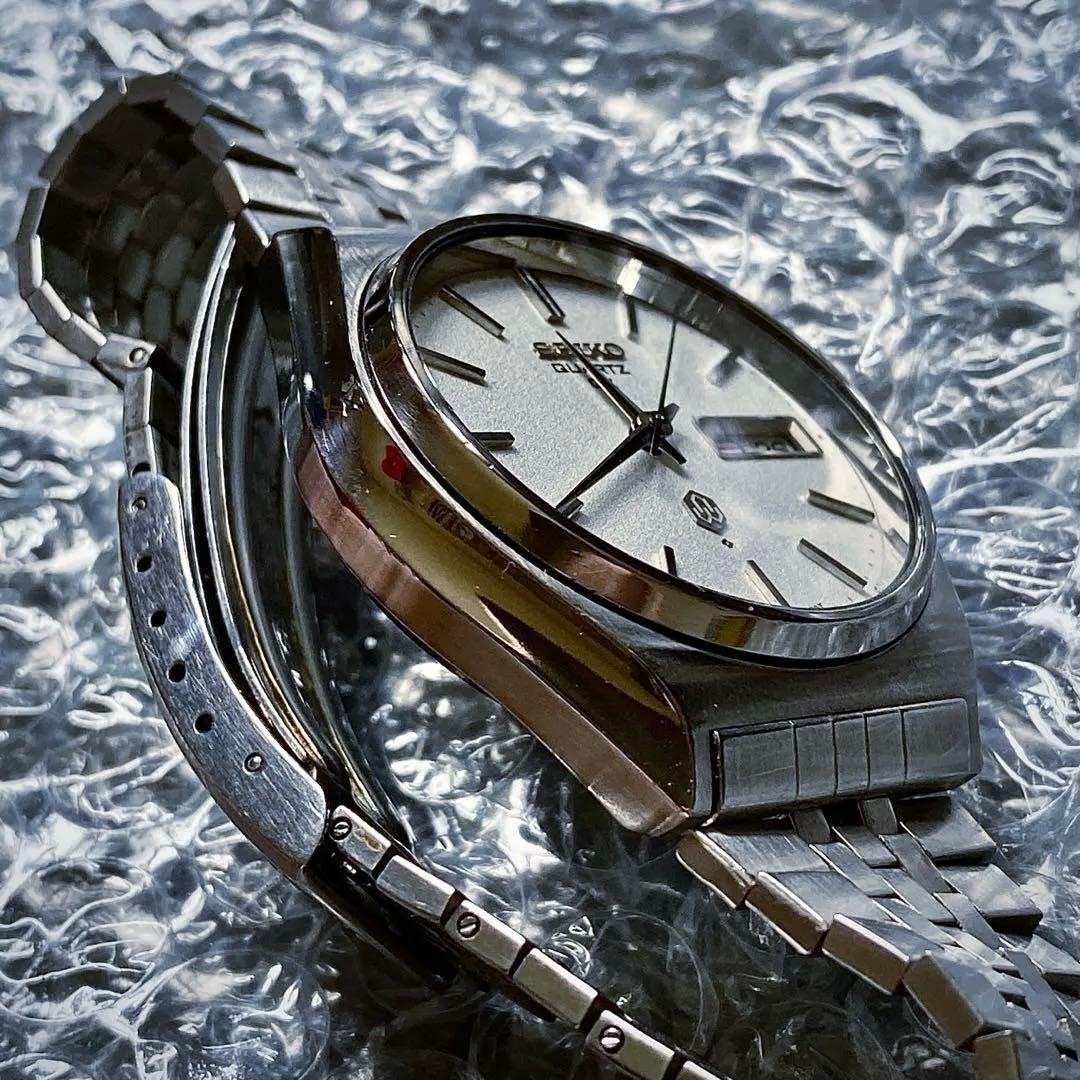 SEIKO QZ梨地ダイヤルデイデイト 1975 Automatic Men's Watch — Japanese