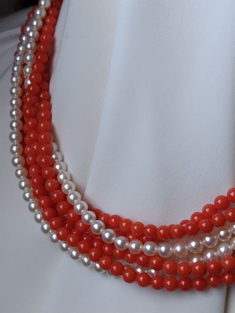 K14 Akoya baby pearl and red coral three-row long necklace with 4-4.5 mm pearls and K14 clasp