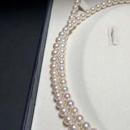 Tasaki Akoya pearl long necklace with 5.5-6mm pearls measuring 109 cm in length