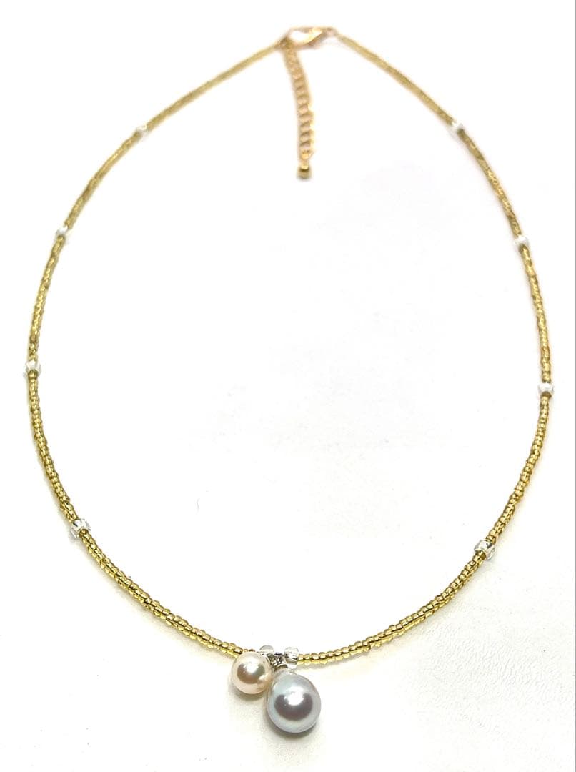 Akoya pearl and blue pearl necklace with Italian K18 gold leaf parts on adjustable chain
