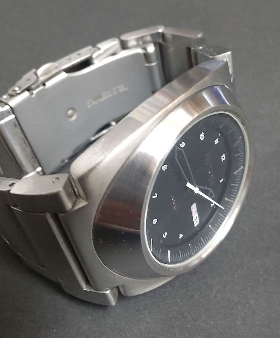 NIXON THE DON Quartz Men's Watch — Japanese
