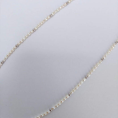 Akoya and Freshwater Pearl Necklace featuring 8.5-9 mm pearls on a 41.5 cm plus 5 cm chain