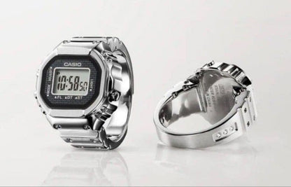 CASIO CRW-001-1JR Digital Men's Watch — Japanese