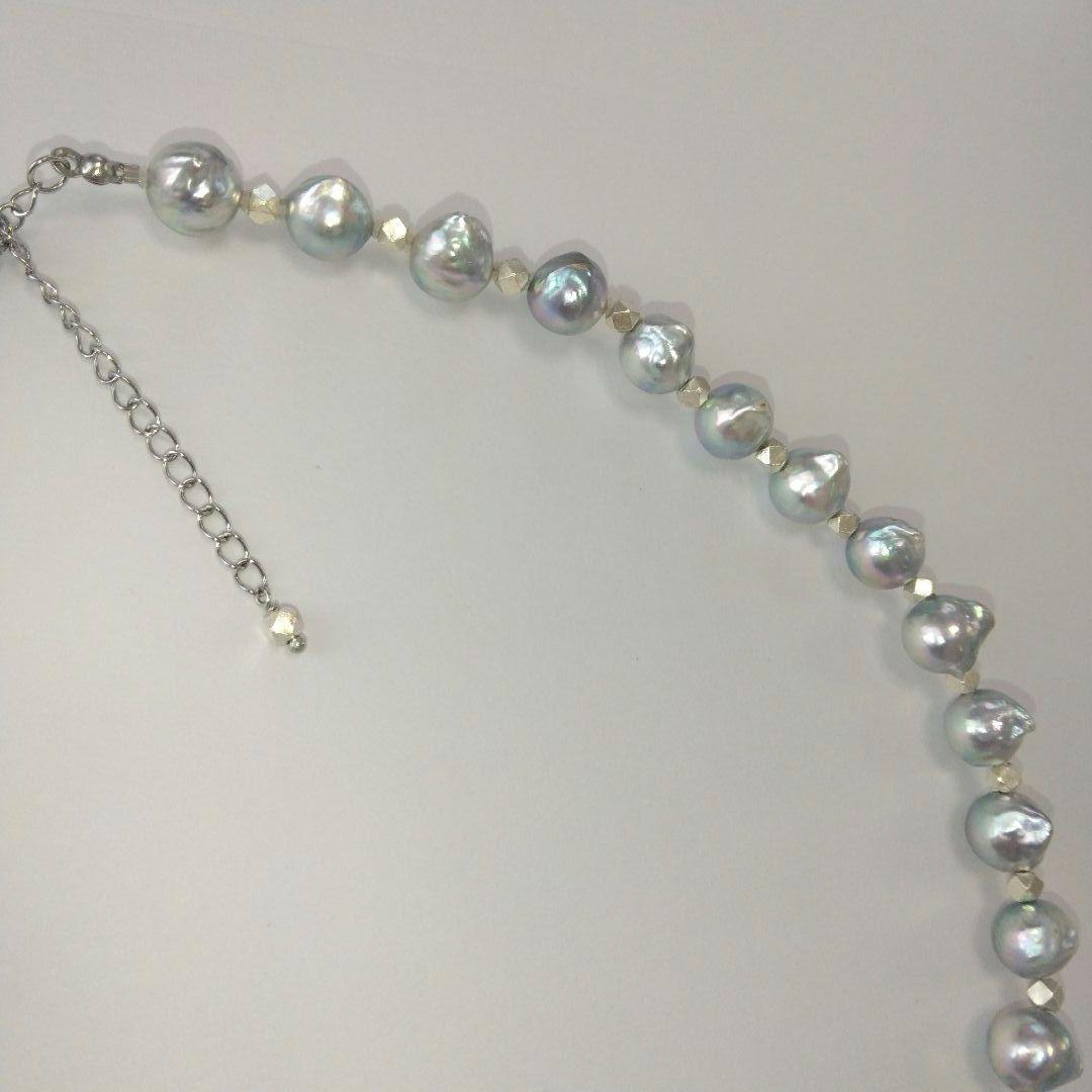 Uwa Jem Orchid natural gray pearl necklace with horns and Carence silver, 8.5mm pearls, 43+5 cm length