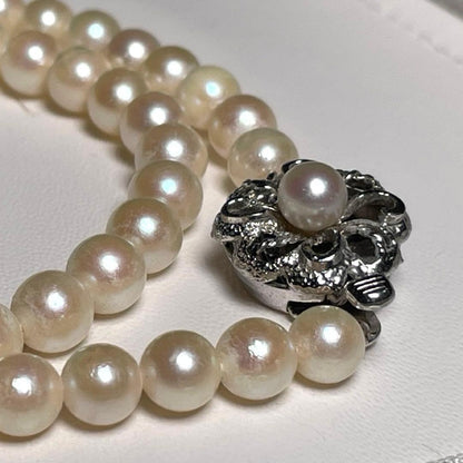 Akoya pearl baby pearl necklace with 5.5-5.9mm round white pearls on a 42.1cm silver chain
