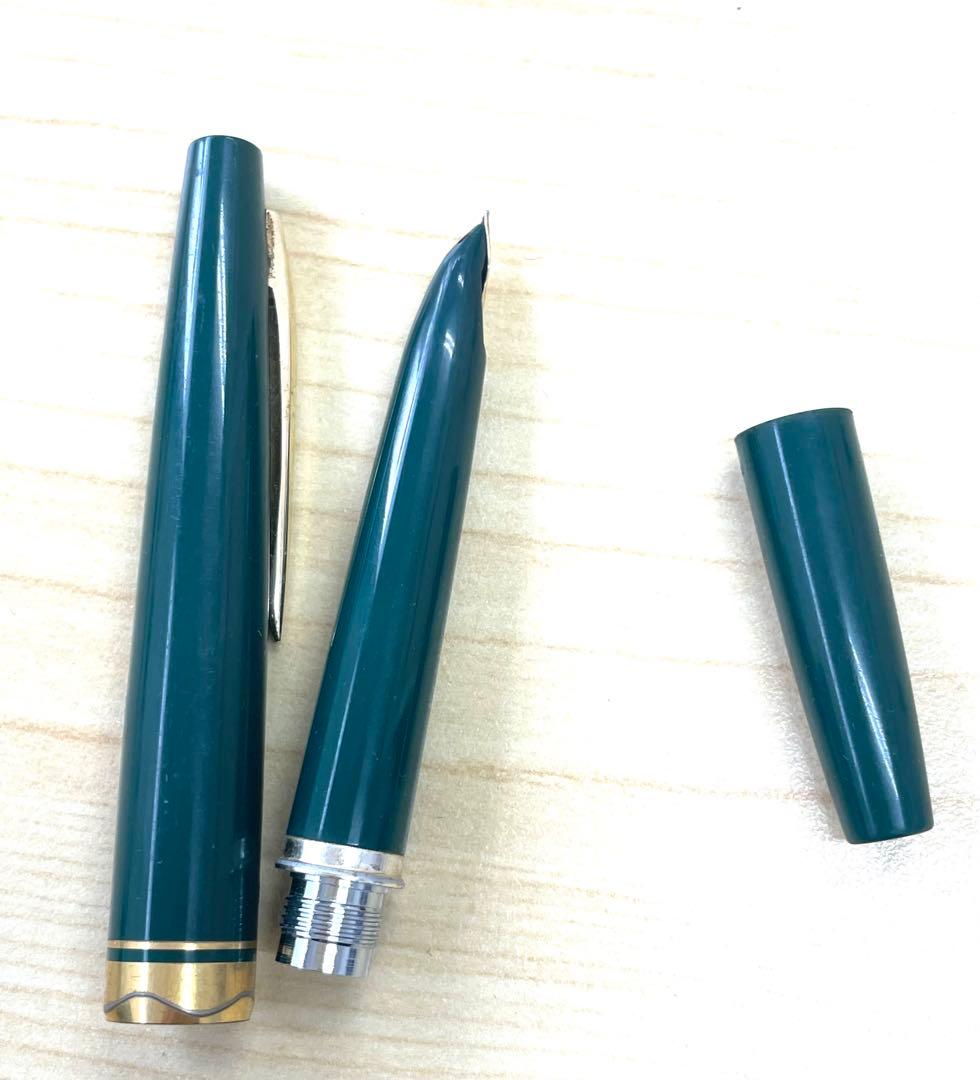 Pilot fountain pen F 14K F 585 green with fine nib, slim and lightweight design