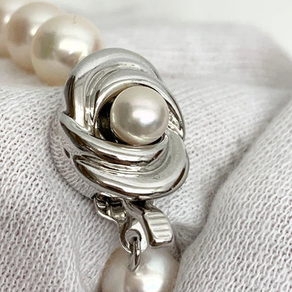Tasaki pearl necklace with 7.5-8.0mm pearls on a 42cm silver chain with guarantee tag