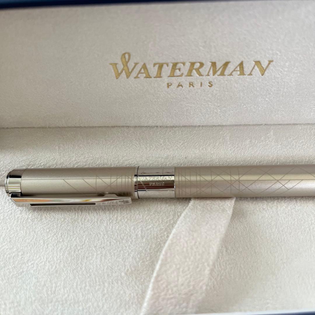 Waterman Perspective Fountain Pen in Champagne CT finish with stainless steel fine nib and France engraving