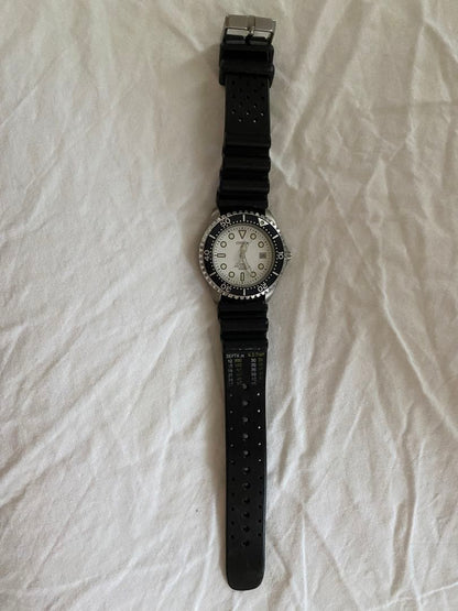 Citizen Titanium Air Diver 200M Quartz Men's Watch — Japanese