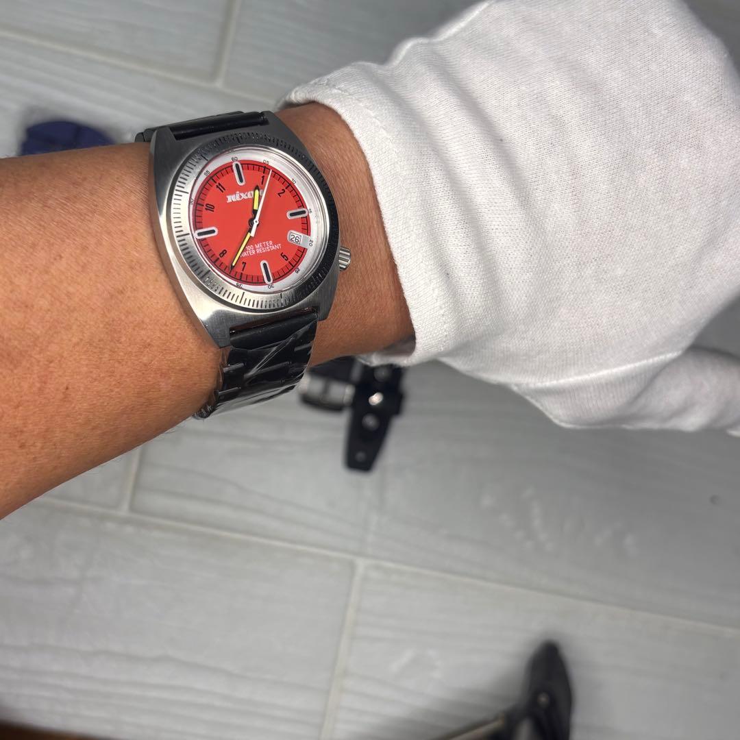 NIXON Clutch 100M BP Orange Quartz Men's Watch — Japanese