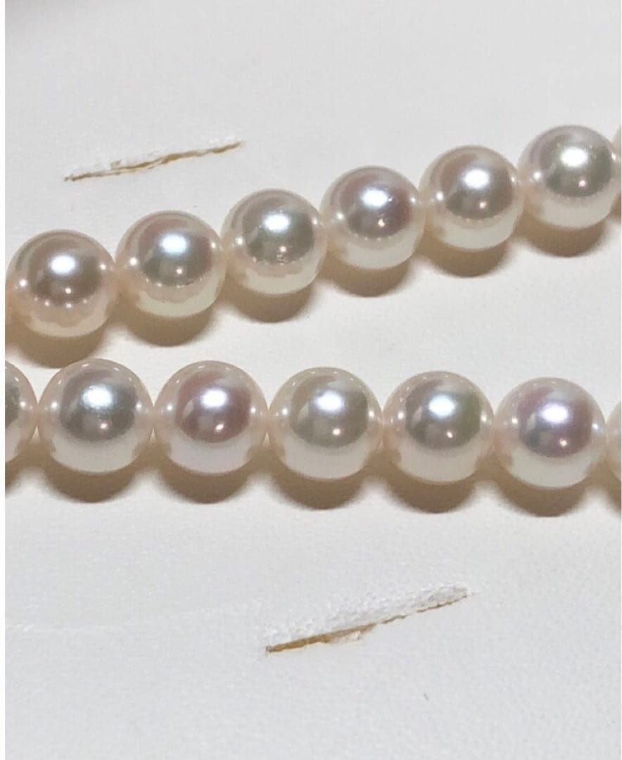 Jewelry Mak Akoya Pearl Necklace featuring white round pearls sized 7.0-7.5 mm on a 42 cm strand