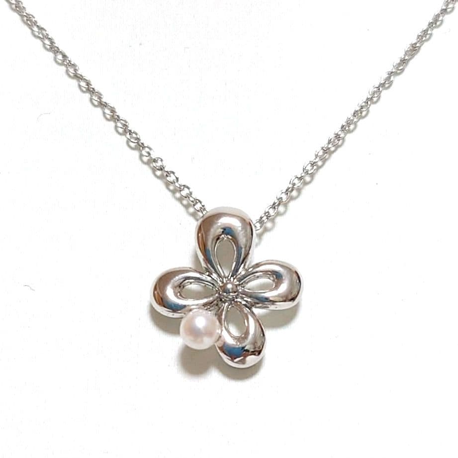 Tasaki pearl necklace with flower motif made of silver 925 featuring 15mm pearls and 40cm adjustable length