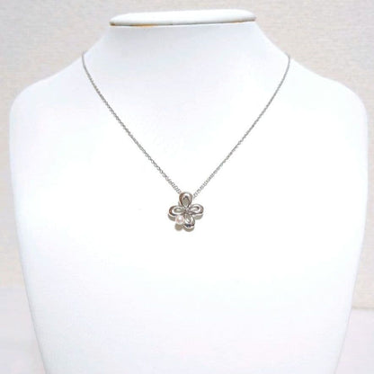 Tasaki pearl necklace with flower motif made of silver 925 featuring 15mm pearls and 40cm adjustable length