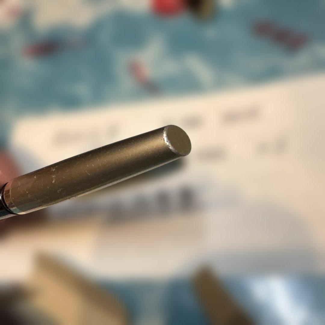 Pilot E-300 GU17 limited edition fountain pen with 14K gold coarse nib and black barrel shown writing characters