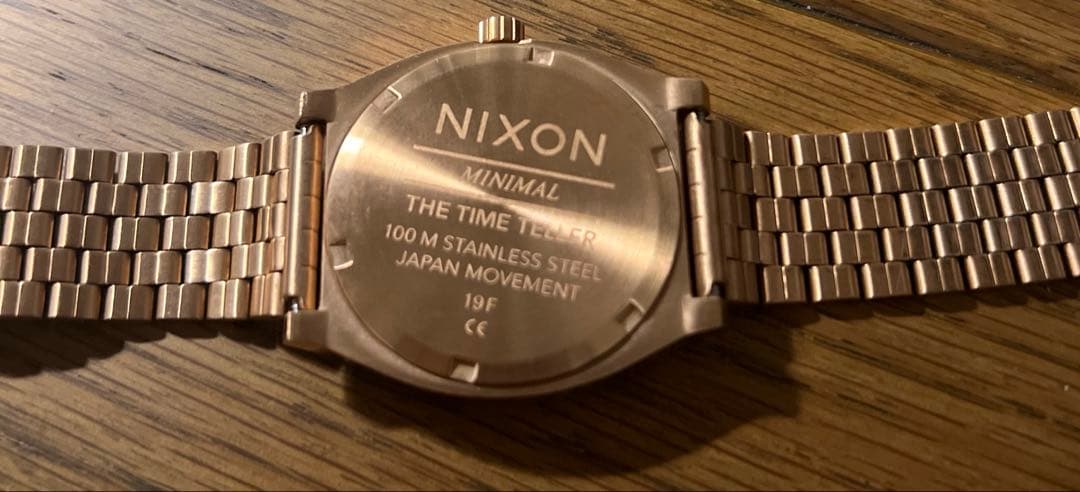NIXON The Time Teller Minimal Gold Quartz Men's Watch — Japanese