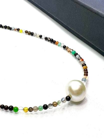 Oshiware necklace featuring 9.7mm Akoya pearls and 2.3mm multi-colored stones on adjustable 42-47cm chain