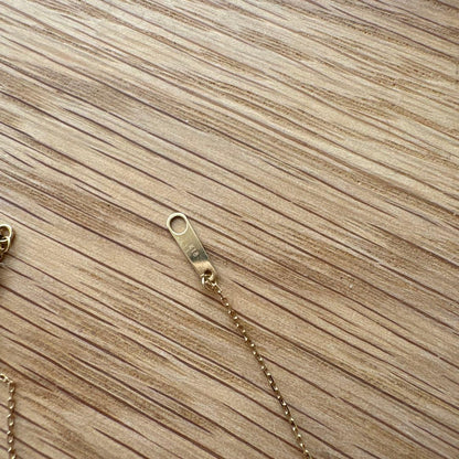 Agate Winter Limited Necklace made of K18 gold with diamond accents in a gold tone finish