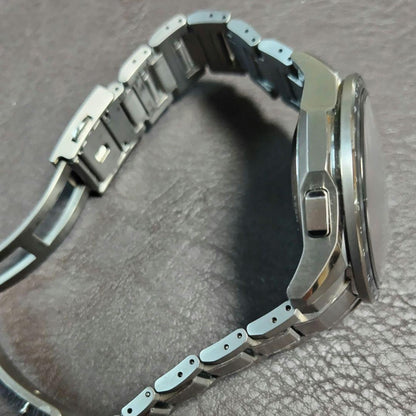 CASIO OCW-G1100 Solar Men's Watch — Japanese