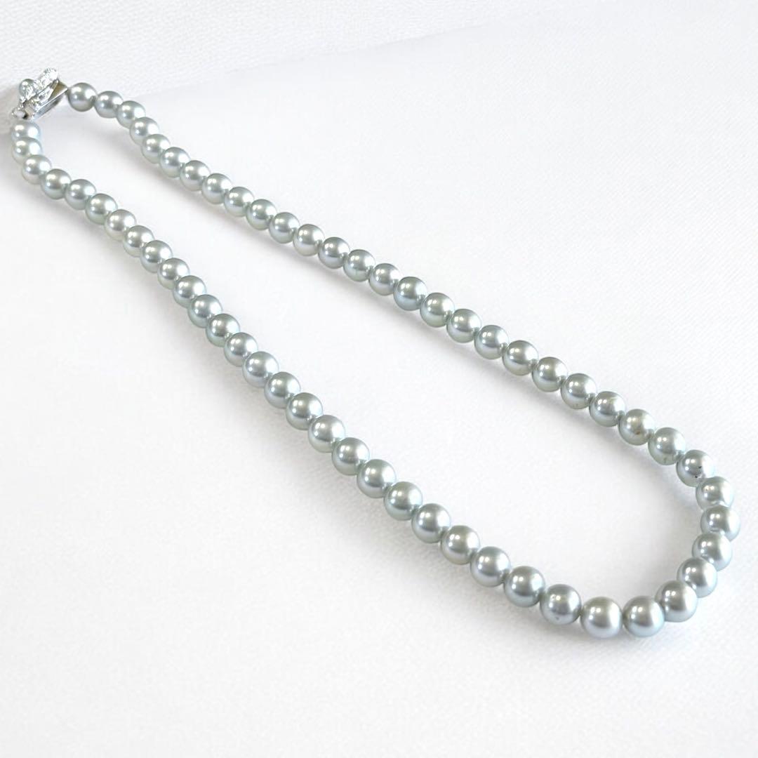 Takashi Akoya pearl necklace with 7mm gray silver pearls on a 41cm strand