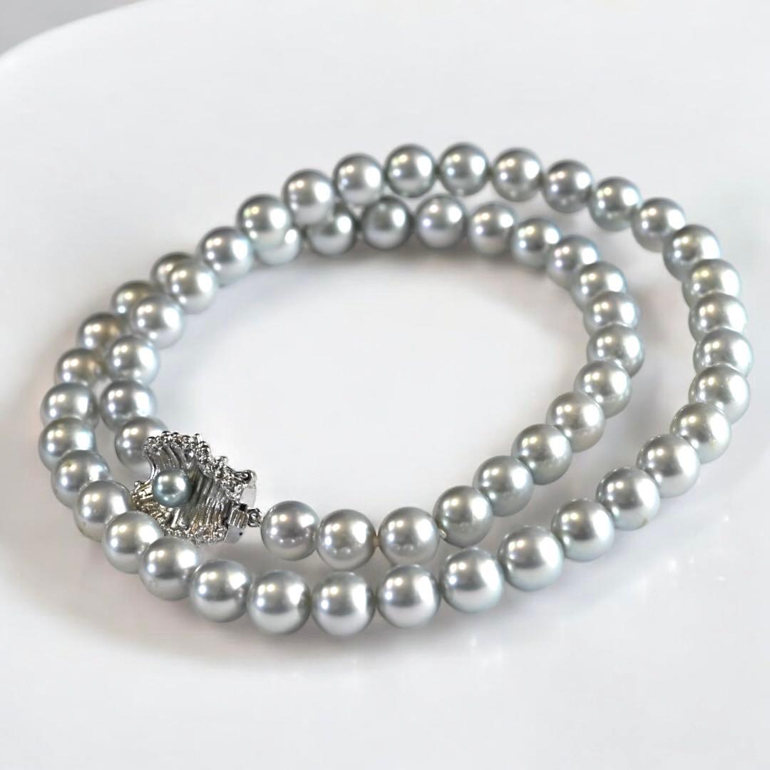 Takashi Akoya pearl necklace with 7mm gray silver pearls on a 41cm strand