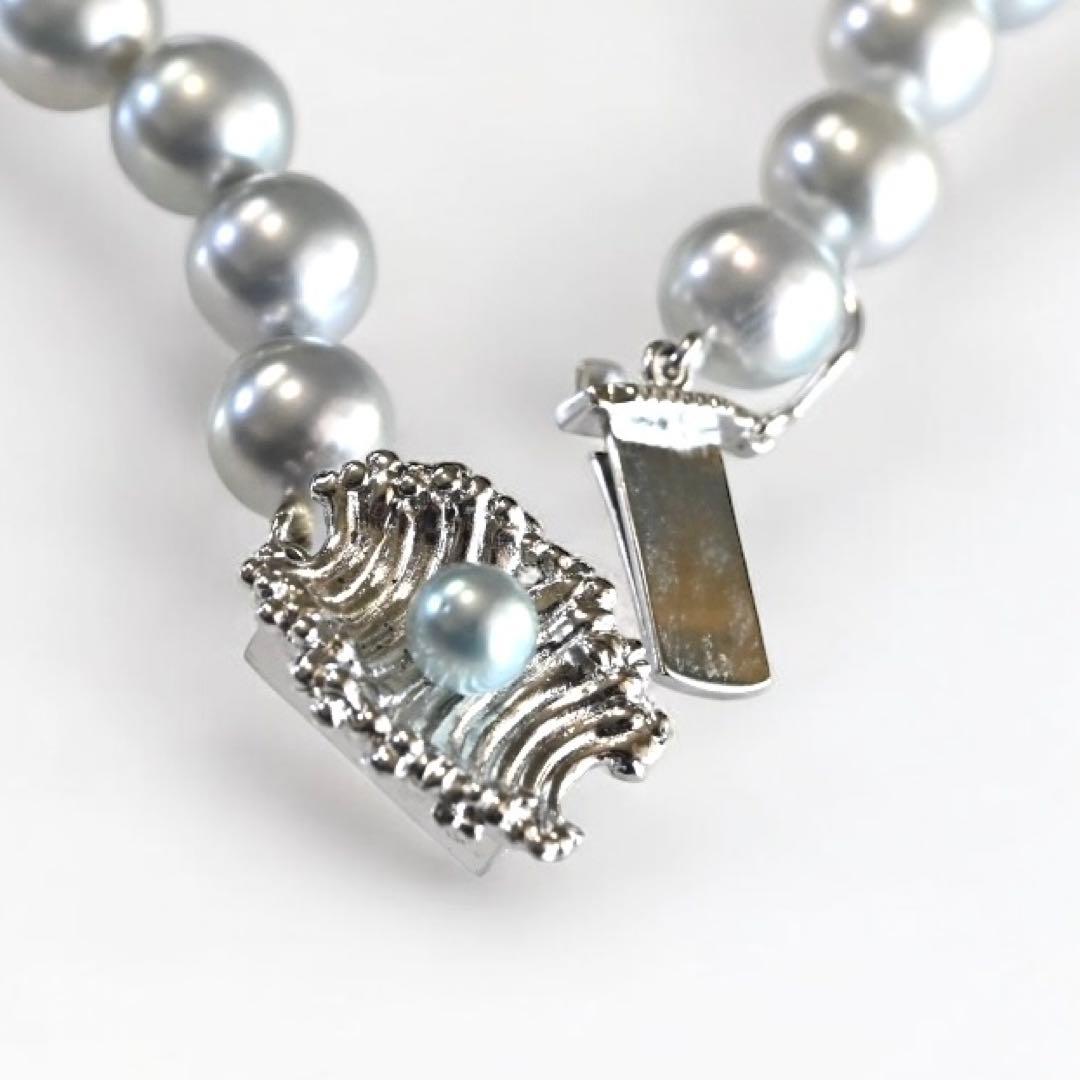 Takashi Akoya pearl necklace with 7mm gray silver pearls on a 41cm strand
