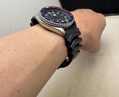 SEIKO 7002-700J Automatic Men's Watch — Japanese