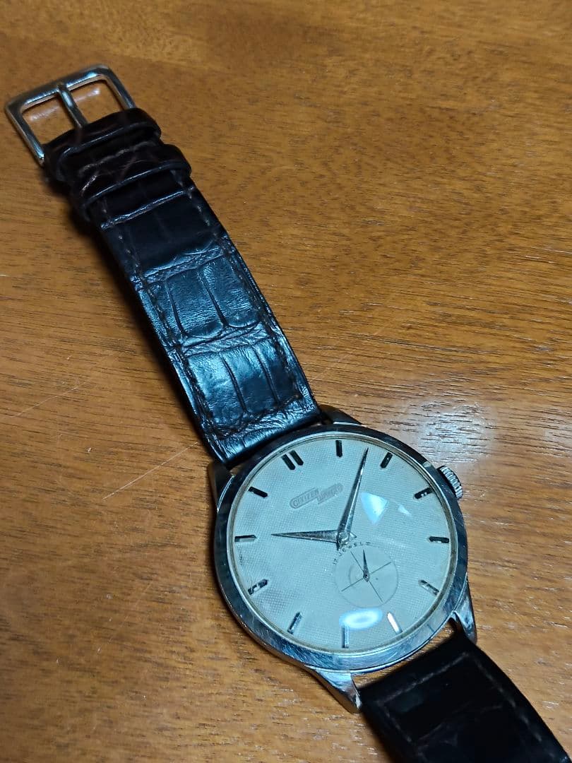 Citizen Small Second Hand-winding Manual Men's Watch — Japanese