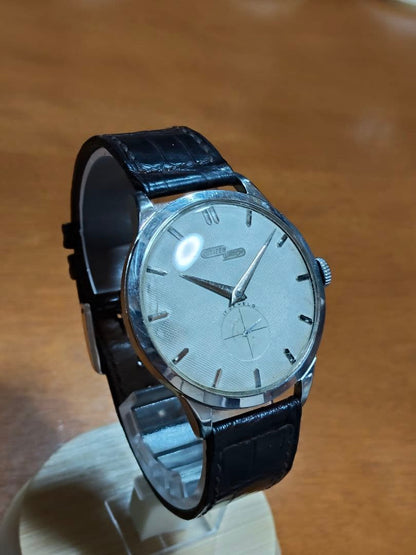 Citizen Small Second Hand-winding Manual Men's Watch — Japanese