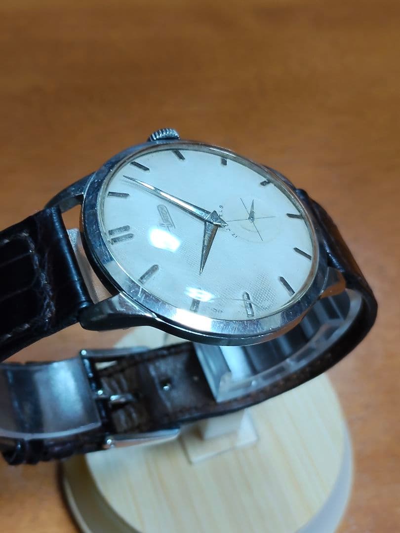 Citizen Small Second Hand-winding Manual Men's Watch — Japanese