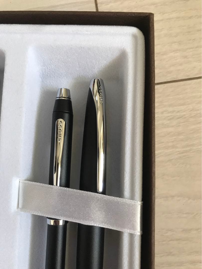 Cross ballpoint pen and mechanical pencil set with black and red ink, without case