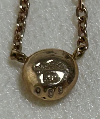 Agete K10 pink gold necklace with a single 0.05ct diamond pendant on a delicate chain