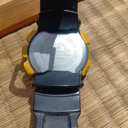 CASIO PRW-2000A Solar Men's Watch — Japanese