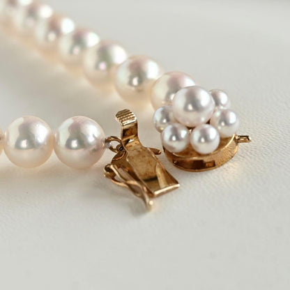 Highest Grade Flower Pearl Tasaki K18 Akoya Pearl Necklace with 7.5mm round pink white pearls and 41.5cm chain length